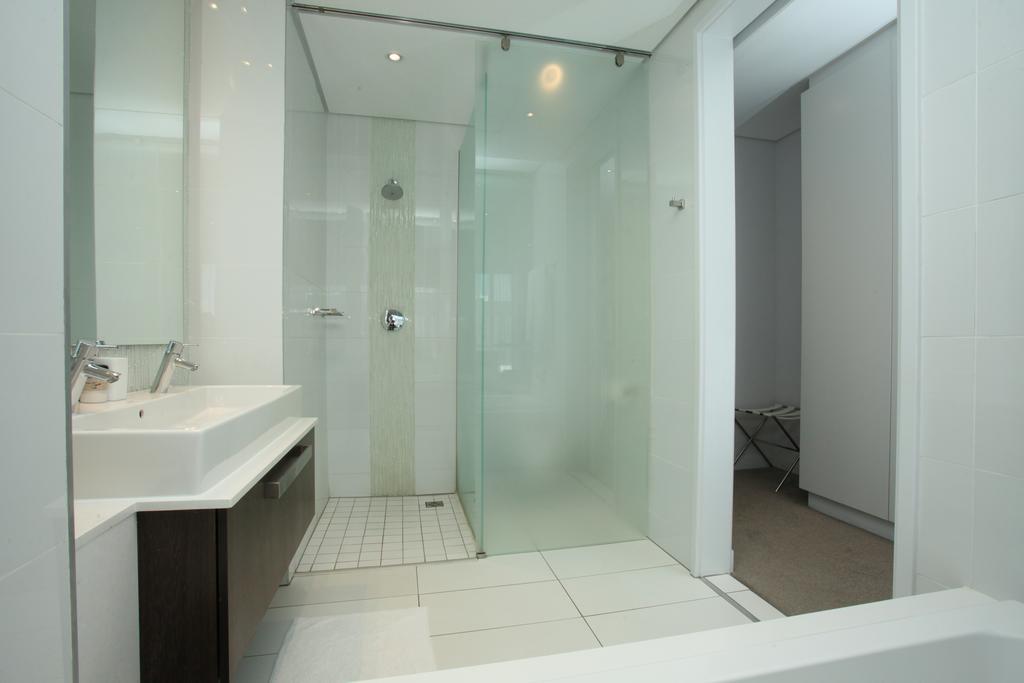 Luxury @ Sandton Skye Johannesburg Dış mekan fotoğraf